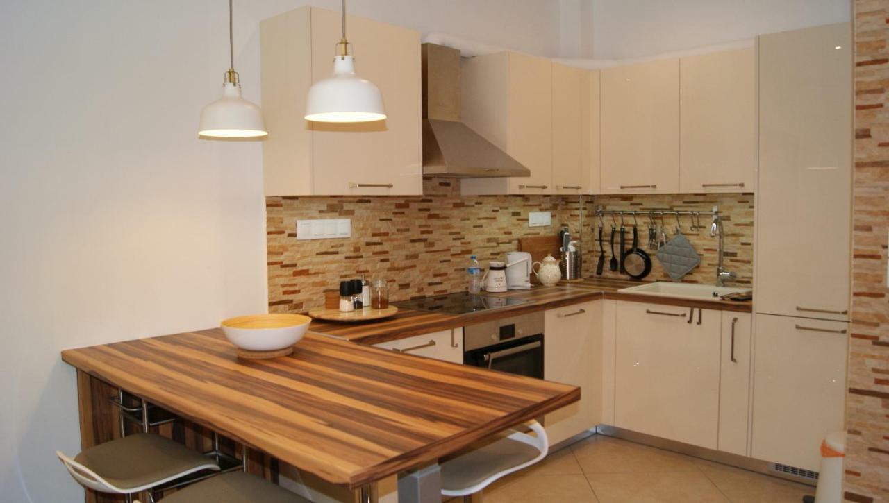Brand New Luxury Apartment Thessaloniki Buitenkant foto