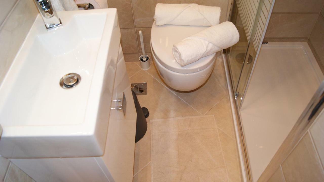 Brand New Luxury Apartment Thessaloniki Buitenkant foto